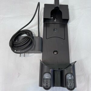 Genuine Dyson stick vac vacuum wall mount and charger v6 v7